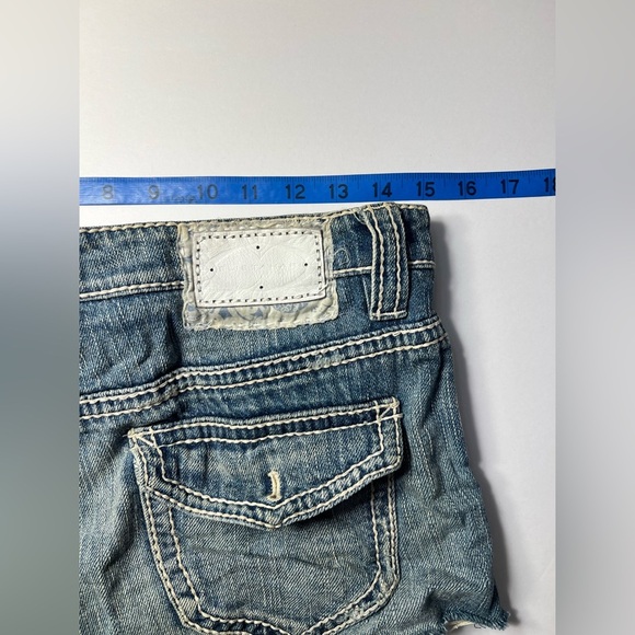 Y2K Vintage Elie Tahari Denim Jean Shorts | Size 24 | EUC - Picture 7 of 12